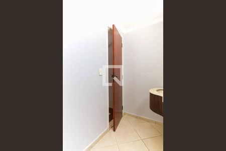 Casa à venda com 125m², 3 quartos e 2 vagasLavabo