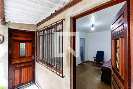 Casa à venda com 252m², 4 quartos e 3 vagas Casa à venda com 252m², 4 quartos e 3 vagasQuintal