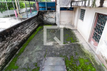 Casa à venda com 252m², 4 quartos e 3 vagas Casa à venda com 252m², 4 quartos e 3 vagasÁrea de Serviço