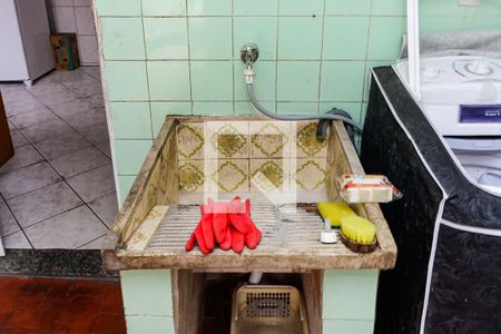 Casa à venda com 252m², 4 quartos e 3 vagas Casa à venda com 252m², 4 quartos e 3 vagasÁrea de Serviço