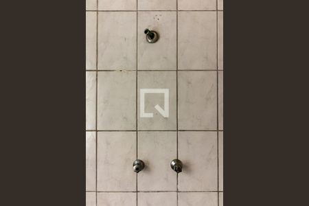 Casa à venda com 252m², 4 quartos e 3 vagas Casa à venda com 252m², 4 quartos e 3 vagasBanheiro