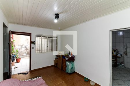 Sala de casa à venda com 4 quartos, 252m² em Vila Baruel, São Paulo