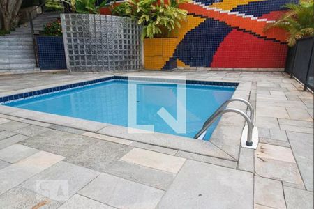 Apartamento para alugar com 70m², 3 quartos e 2 vagasÁrea comum - Piscina