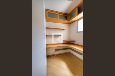Apartamento para alugar com 70m², 3 quartos e 2 vagasQuarto 2 - Escritório