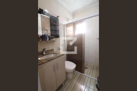 Banheiro Suíte 1 de casa à venda com 3 quartos, 177m² em Vila Bandeirantes, São Paulo