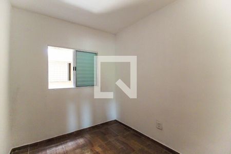 Quarto 2 de apartamento para alugar com 2 quartos, 47m² em Cidade Líder, São Paulo