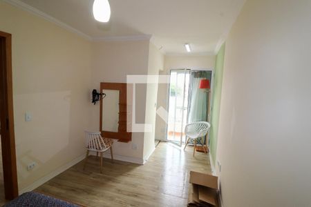 Quarto 2 de casa de condomínio para alugar com 2 quartos, 70m² em Chácara Seis de Outubro, São Paulo