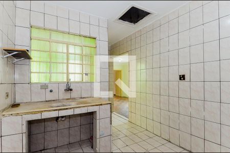 Casa para alugar com 75m², 2 quartos e 1 vagaCozinha