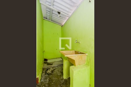 Casa para alugar com 75m², 2 quartos e 1 vagaÁrea de Serviço