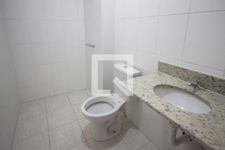 Apartamento para alugar com 43m², 2 quartos e sem vaga Apartamento para alugar com 43m², 2 quartos e sem vagaBanheiro