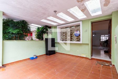 Casa à venda com 116m², 3 quartos e 2 vagasGaragem