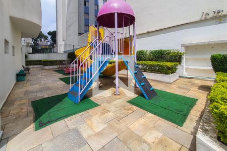 Apartamento à venda com 65m², 2 quartos e 1 vagaÁrea comum