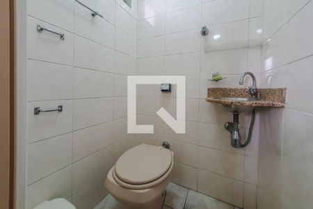 Apartamento à venda com 65m², 2 quartos e 1 vagaBanheiro de Serviço