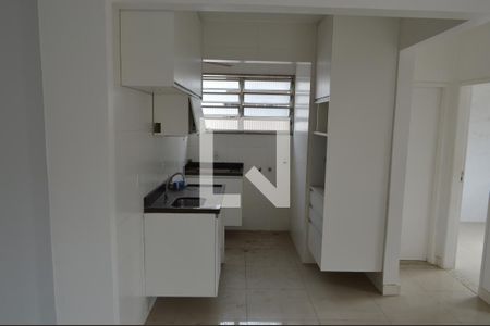 Apartamento à venda com 47m², 2 quartos e sem vagaCozinha