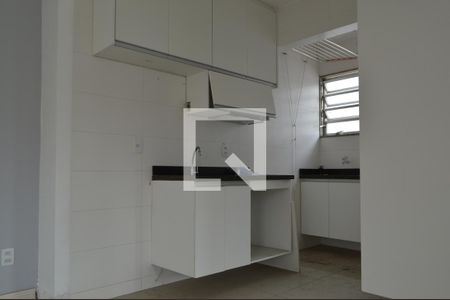 Apartamento à venda com 47m², 2 quartos e sem vagaCozinha 