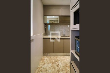 Apartamento para alugar com 71m², 2 quartos e 2 vagasCozinha e Área de Serviço