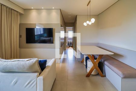 Sala de apartamento para alugar com 2 quartos, 71m² em Funcionários, Belo Horizonte