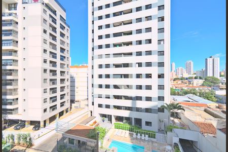 Apartamento para alugar com 43m², 1 quarto e sem vagaVista da Varanda do Quarto