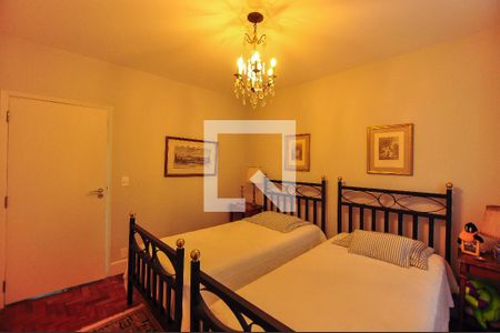 Apartamento à venda com 206m², 3 quartos e 2 vagasQuarto 1