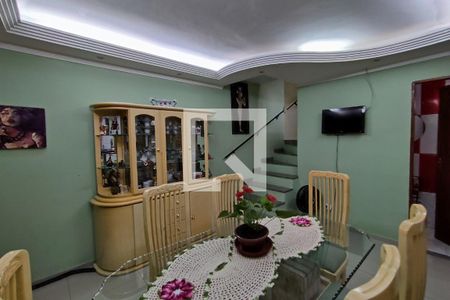 Casa à venda com 65m², 2 quartos e 1 vaga Casa à venda com 65m², 2 quartos e 1 vagaSala de Jantar