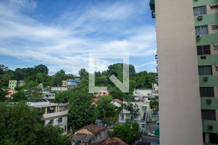 Apartamento à venda com 70m², 2 quartos e 1 vaga Apartamento à venda com 70m², 2 quartos e 1 vagaVista do Quarto 2