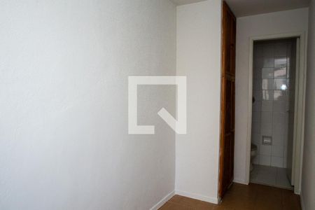 Apartamento à venda com 70m², 2 quartos e 1 vaga Apartamento à venda com 70m², 2 quartos e 1 vagaQuarto de Serviço