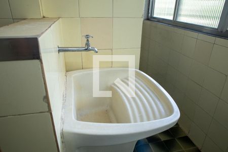 Apartamento à venda com 70m², 2 quartos e 1 vaga Apartamento à venda com 70m², 2 quartos e 1 vagaCozinha e Área de Serviço