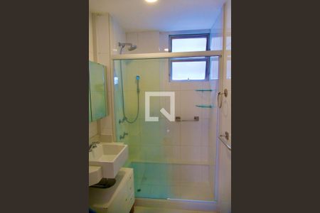 Apartamento para alugar com 110m², 3 quartos e 1 vagaBanheiro social 