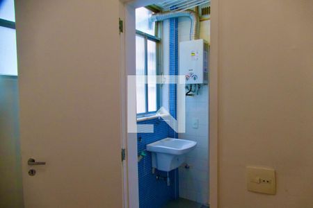 Apartamento para alugar com 110m², 3 quartos e 1 vagaQuarto serviço 