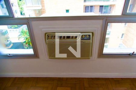 Apartamento para alugar com 110m², 3 quartos e 1 vagaSala 