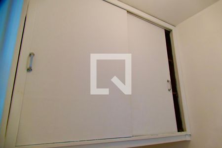 Apartamento para alugar com 110m², 3 quartos e 1 vagaQuarto serviço 