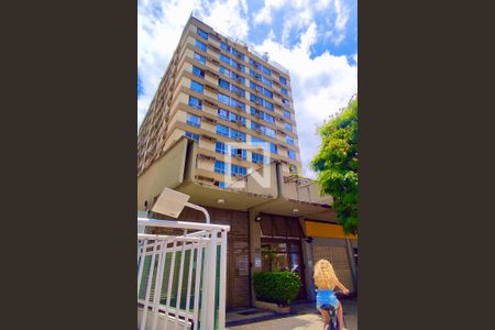 Apartamento para alugar com 110m², 3 quartos e 1 vagaFachada 