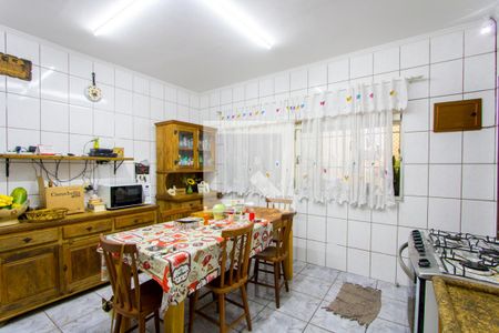 Apartamento para alugar com 193m², 2 quartos e 7 vagasCozinha