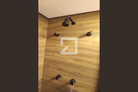 Apartamento à venda com 47m², 1 quarto e 1 vagaDetalhe do banheiro