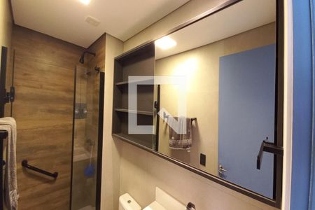 Apartamento à venda com 47m², 1 quarto e 1 vagaDetalhe do banheiro