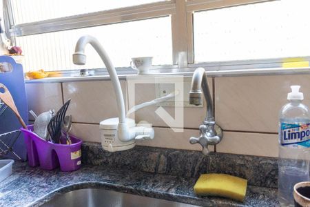 Casa à venda com 200m², 3 quartos e 2 vagasCozinha - Torneira