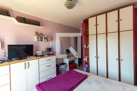 Casa à venda com 200m², 3 quartos e 2 vagasQuarto Suíte