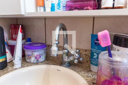 Casa à venda com 200m², 3 quartos e 2 vagasBanheiro - torneira