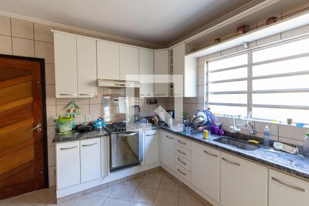 Casa à venda com 200m², 3 quartos e 2 vagasCozinha