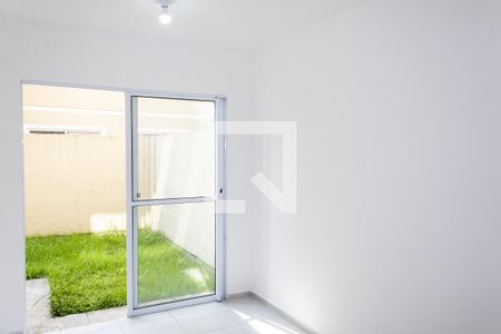 Sala de apartamento para alugar com 2 quartos, 64m² em Campo Grande, Rio de Janeiro