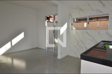 Casa de condomínio à venda com 83m², 3 quartos e 1 vagaCozinha