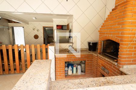 Casa à venda com 360m², 3 quartos e 4 vagasÁrea Churrasqueira 