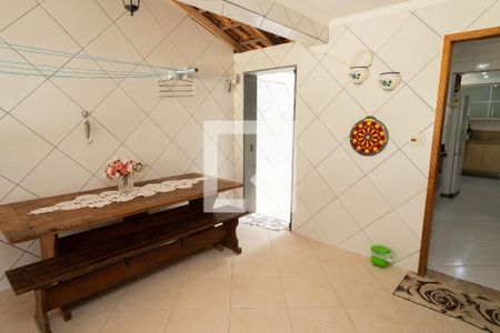 Casa à venda com 360m², 3 quartos e 4 vagasÁrea de Serviço