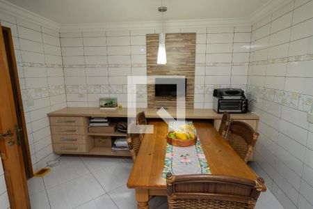 Casa à venda com 360m², 3 quartos e 4 vagasCozinha 