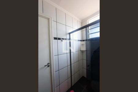 Casa de condomínio para alugar com 180m², 3 quartos e 2 vagas Casa de condomínio para alugar com 180m², 3 quartos e 2 vagasBanheiro