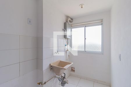 Apartamento para alugar com 44m², 2 quartos e sem vaga Apartamento para alugar com 44m², 2 quartos e sem vagaCozinha e área de serviço