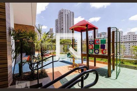 Apartamento à venda com 27m², 1 quarto e sem vaga Apartamento à venda com 27m², 1 quarto e sem vagaÁrea Comum - Playground