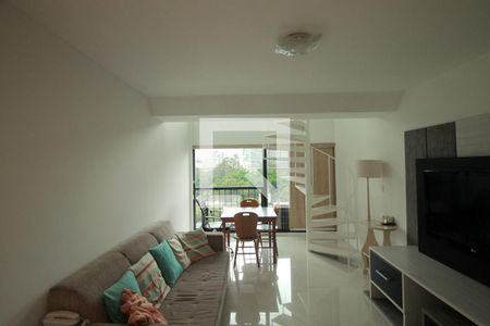 Apartamento para alugar com 50m², 1 quarto e 1 vaga Apartamento para alugar com 50m², 1 quarto e 1 vagaSala