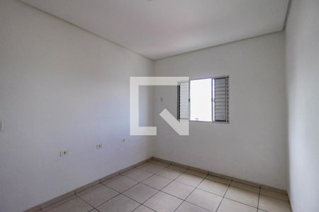 Quarto 1 de casa para alugar com 2 quartos, 70m² em Parque São Lucas, São Paulo