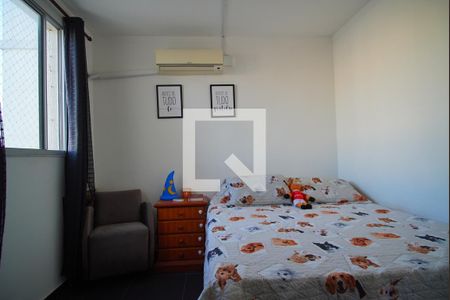 Quarto 1 de apartamento à venda com 2 quartos, 40m² em Jardim Dona Leopoldina, Porto Alegre